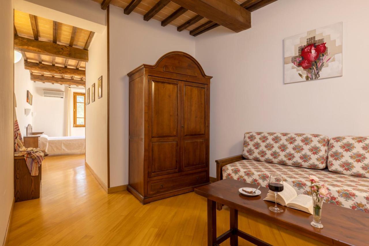 Hotel La Pace Asciano Buitenkant foto